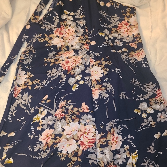 Romper/shorts - Picture 2 of 2